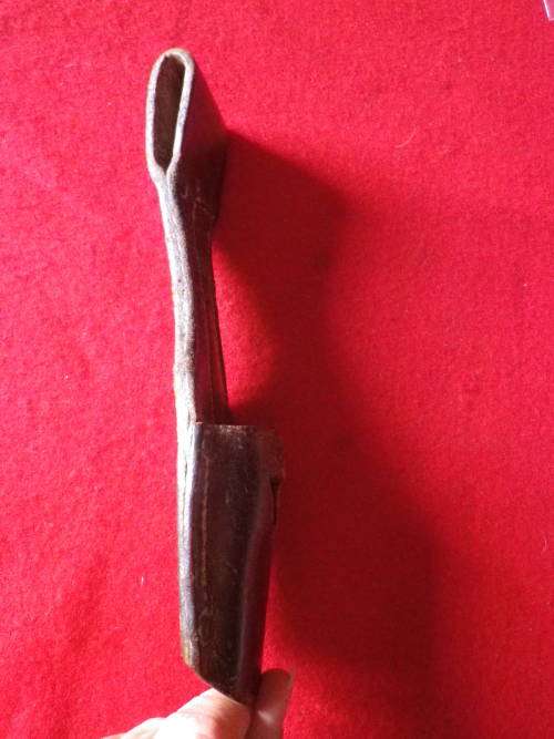 GERMAN - WW1 BAYONET FROG - USED COLONIAL + OVERSEAS FORCES - STAMP "POL.TR.12.09"      (6577)