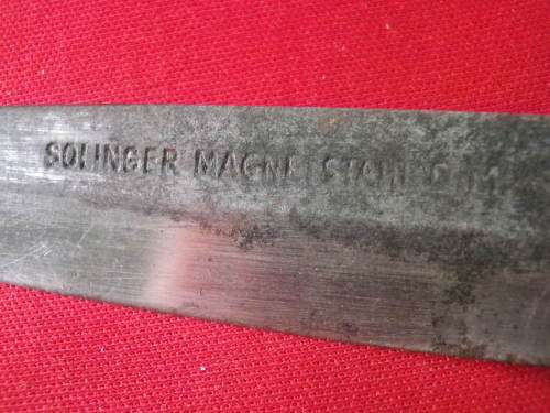 GERMAN - WW2 "PICK UP" TRENCH DAGGER WITH DEER FOOT HANDLE - MADE SOLINGER (3691)