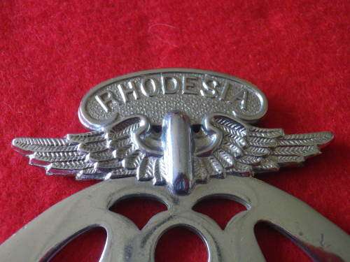 RHODESIA - EARLY AA CHROME CAR BADGE      (5402)