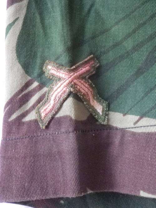 RHODESIAN CAMMO SHORT SLEEVE SHIRT - SIZE 38  -  NOTE INSIGNIA -  MADE STATESMAN              (4332)