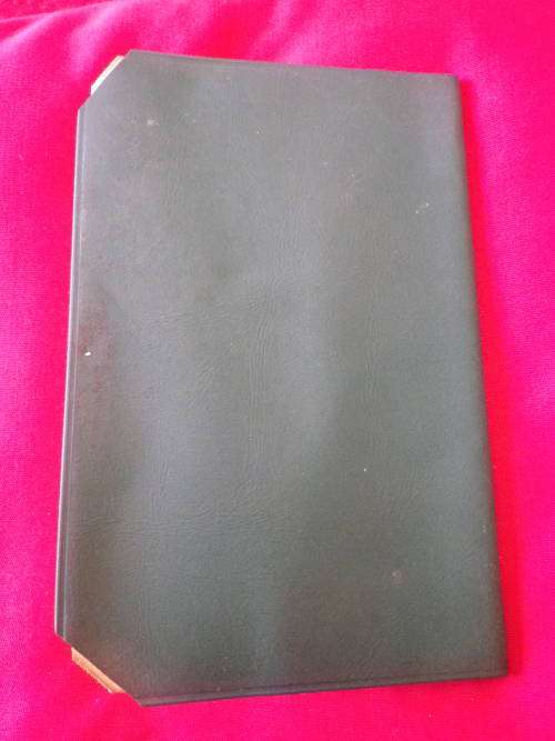 RHODESIAN PASSPORT - ISSUED 1979 EXPIRED 1989 - HAS RHODESIA & ZIMBABWE STAMPS  (6713)