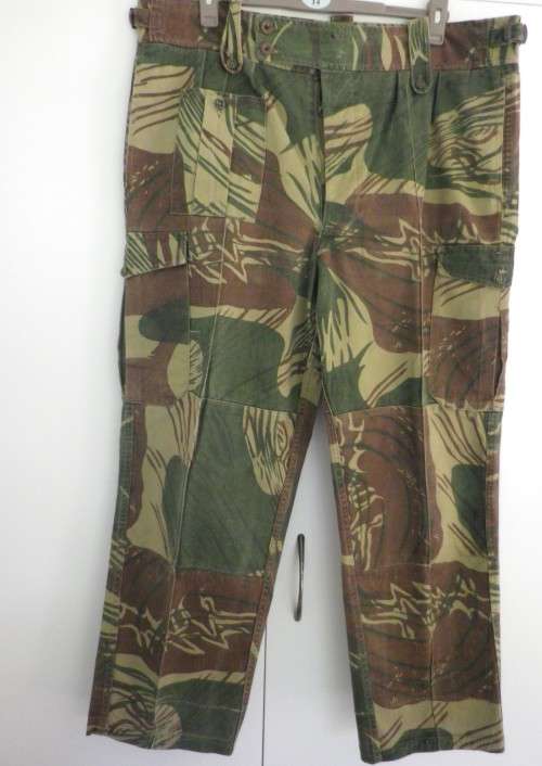 RHODESIAN ARMY - CAMMO LONGS + METAL WAIST CLIPS - XXL - MISMATCHED BUTTONS (6811)