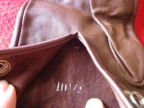 SA POLICE 2X PAIRS OF GLOVES - BROWN - MENS (SIZE 195/10.5) + BLACK - WOMENS (SIZE S / 65)     (536)