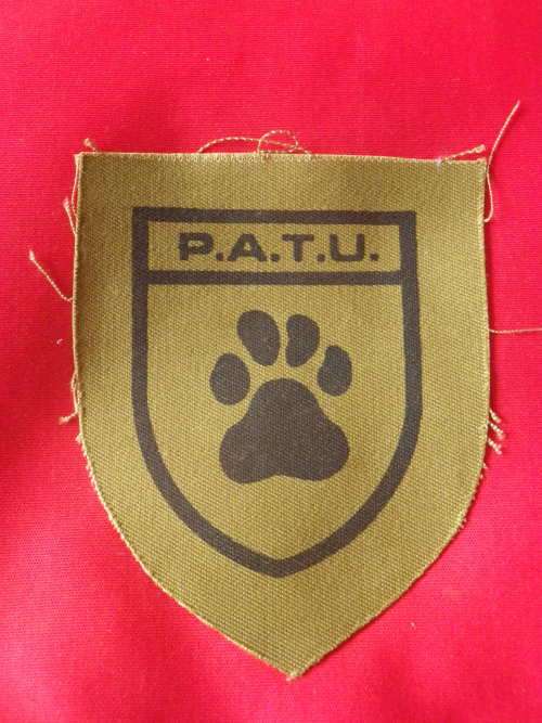 RHODESIA BSAP - PATU SHOULDER PATCH   (3729)
