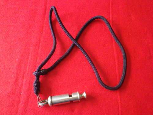 RHODESIA BSAP LANYARD + METROPOLITIAN WHISTLE - STAMPED "RHODESIA & NYASALAND GOVT" (2331)