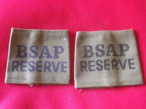 RHODESIA BSAP RESERVE -  PAIR EPAULETTE SLIP ONS    (4427)