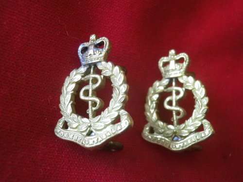 RHODESIA & NYASALAND ARMY MEDICAL CORP. OFFICERS PAIR COLLAR BADGES           (6976)