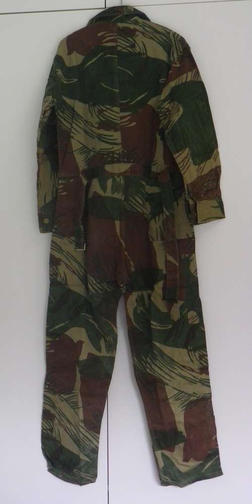 RHODESIAN CAMMO ONE PIECE MECHANICS OVERALL - AS NEW - MADE TRAKO - SIZE 6 - RARE SEE BELOW (4484)