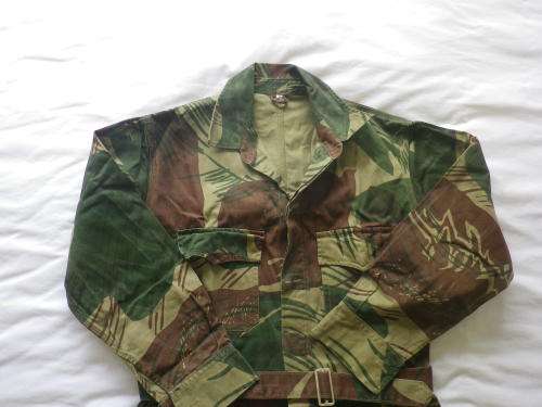 RHODESIAN CAMMO ONE PIECE MECHANICS OVERALL - AS NEW - MADE TRAKO - SIZE 6 - RARE SEE BELOW (4484)