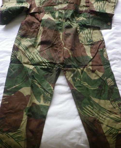 RHODESIAN CAMMO ONE PIECE MECHANICS OVERALL - AS NEW - MADE TRAKO - SIZE 6 - RARE SEE BELOW (4484)