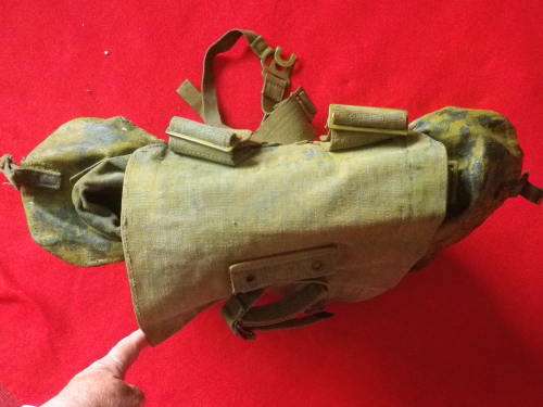 RHODESIAN ARMY - GREEN CANVAS BACK PACK - CAMO PAINTED - INSCRIBED - HARDENED WHERE PAINTED (4541)