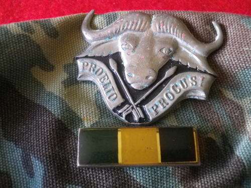 SADF - 32 BATTALION  BERET + INSIGNIA -       RIM 54CM / 21"        (2525)
