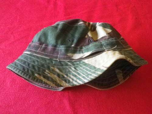 RHODESIAN ARMY - CAMMO FLOPPY HAT - GOOD CONDITION - SIZE 58cm / 22.5"  (4526)