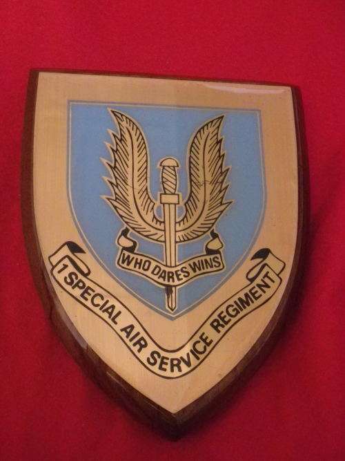 RHODESIA - 1 SAS REGT, PLAQUE WITH LACQUERED SURFACE     (1019)