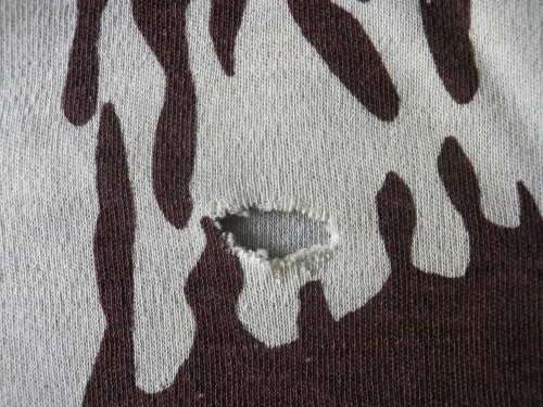 RHODESIA ARMY CAMMO TEE SHIRT - SIZE L 107 - 112CM - SOME HOLES and STRETCHING   (1039)