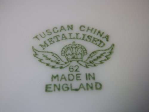 ROYAL RHODESIAN REGT.  -  QC MESS DINNER + SIDE PLATES -    OD`S  17.8cm / 22cm   (7166)