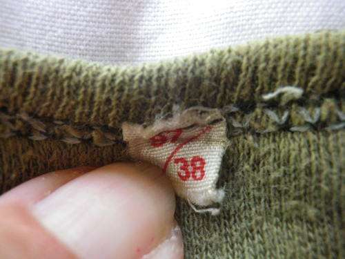 RHODESIAN ARMY CAMMO TEE SHIRT - GOOD CONDITION SIZE 97CM / 38"     (4569)