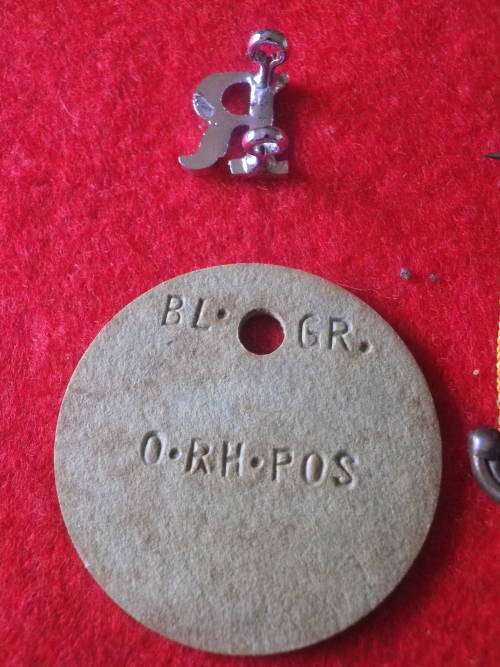 RHODESIAN PAIR MEDALS + DOG TAG + PHOTO + SHOULDER TITLE + RESERVIST BADGE + SERVICE HISTORY  (3879)