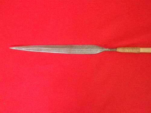 MODERN ZULU SPEAR - CIRCA 1970'S  -  TOTAL LENGTH 132CM - BLADE LENGTH 38CM -GOOD DISPLAY ITEM (7367