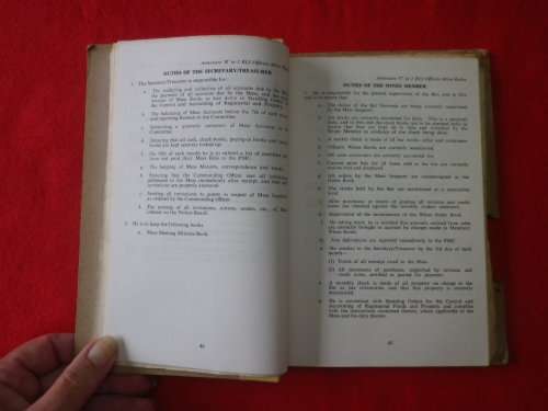 RHODESIA- RLI STANDING ORDERS 1968  - INSCRIBED - DAMAGE TO BACK COVER - 226Pgs. - GOOD INFO (3884)