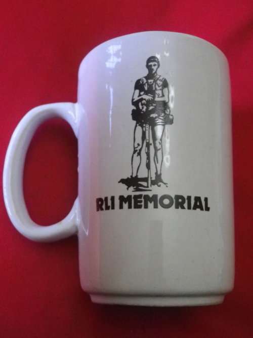 RHODESIAN LIGHT INFANTRY - TROOPIE MEMORIAL COFFEE MUG   MADE NORBEL    (3915)