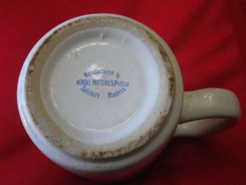 RHODESIAN LIGHT INFANTRY - TROOPIE MEMORIAL COFFEE MUG   MADE NORBEL    (3915)