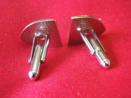 SADF - RECCE HQ EARLY PAIR OF CUFFLINKS       (2618)
