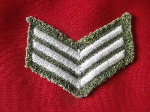 RHODESIAN ARMY - SERGEANT STRIPES FOR COMBAT DRESS   (3946)