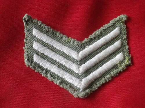 RHODESIAN ARMY - SERGEANT STRIPES FOR COMBAT DRESS   (3946)