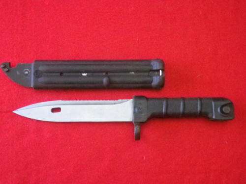 EAST GERMAN  KNIFE BAYONET + SCABBARD FOR AKM   - (4626)