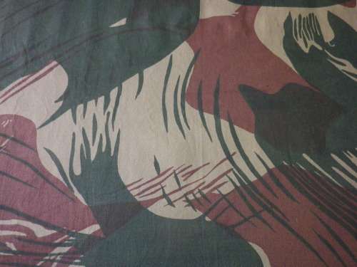 RHODESIAN ORIGINAL PIECE OF CAMMO - MANY USES - 90 cm X 60 cm   (3958)