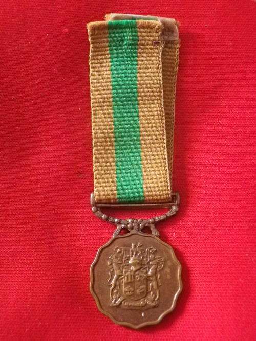 SADF - GOOD SERVICE (10 YEARS) MINIATURE MEDAL    (2637)