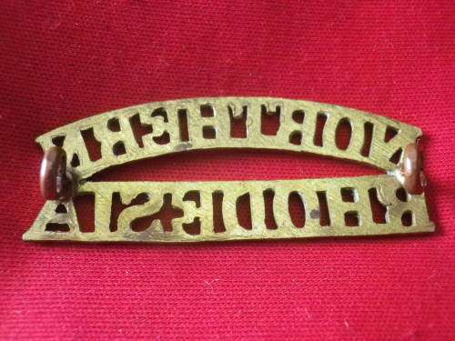 NORTHERN RHODESIA ARMY - BRASS SHOULDER TITLES 1939-1953    (7572)