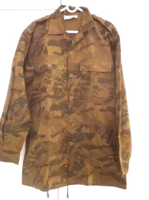 SA RAILWAYS POLICE - CAMMO LONG SLEEVE SHIRT  - SIZE 16 MADE HENOCHSBERG 1980        (4697)