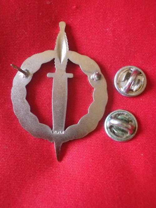 RECCE OPERATORS REPRO SILVER PROFICIENCY BADGE - SOLD AS FILLER     (2664)