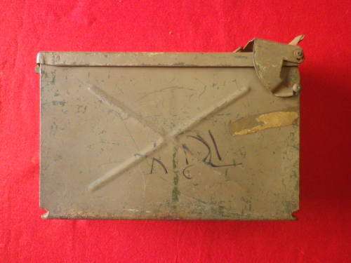 SADF - ARMOURED VEHICLE 7.62mm    AMMO BOX    (4721)
