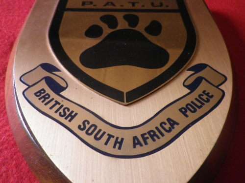 RHODESIA - BSAP PATU PLAQUE    (7667)