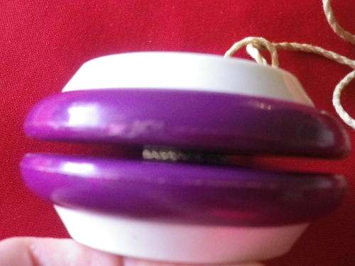 NINJA TURTLE YOYO + STRING - 1990 MIRAGE STUDIOS         (2684)