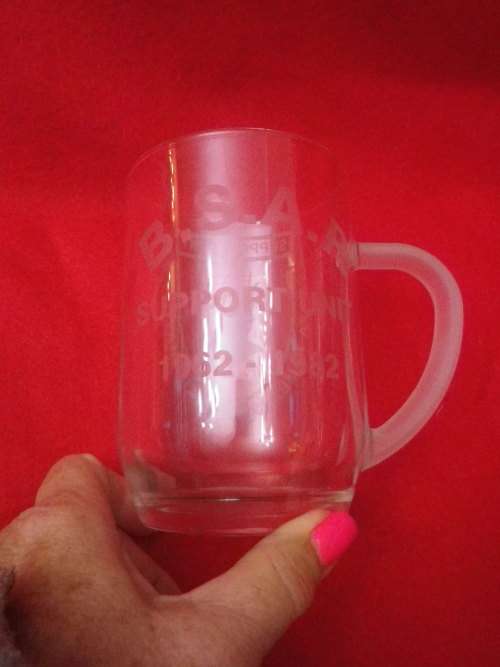 RHODESIA BSAP - SUPPORT UNIT 20 YEAR COMMEMORATIVE GLASS BEER MUG 1962-1982 (7669)