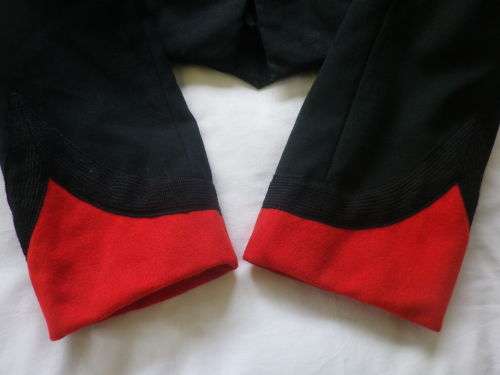 RHODESIAN ARMY - EARLY RHOD. REGT.   LIEUTENANTS MESS DRESS JACKET + WAISCOAT + TROUSERS (5065)