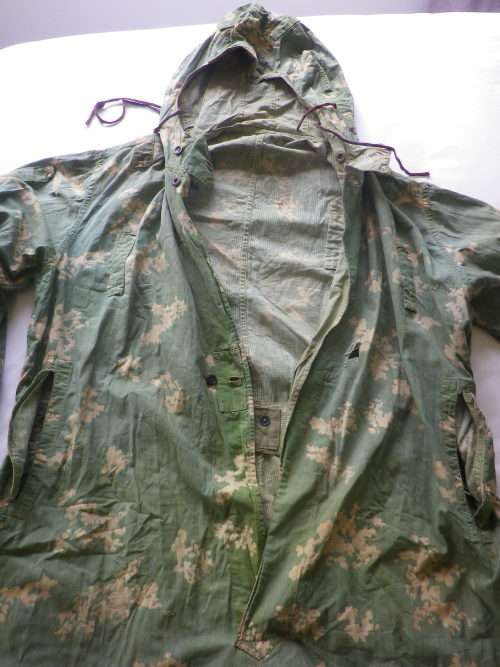 RHOD. WAR PICKUP - EX ZIPRA RUSSIAN (REVERSIBLE?)  CAMMO SNIPER SUIT- XL - RARE - SOME HOLES (4766)