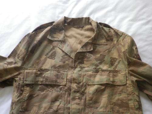 SADF - 32 BATTALION CAMMO COMBAT JACKET - SIZE L - AS NEW - 1 BUTTON BROKEN (4768)