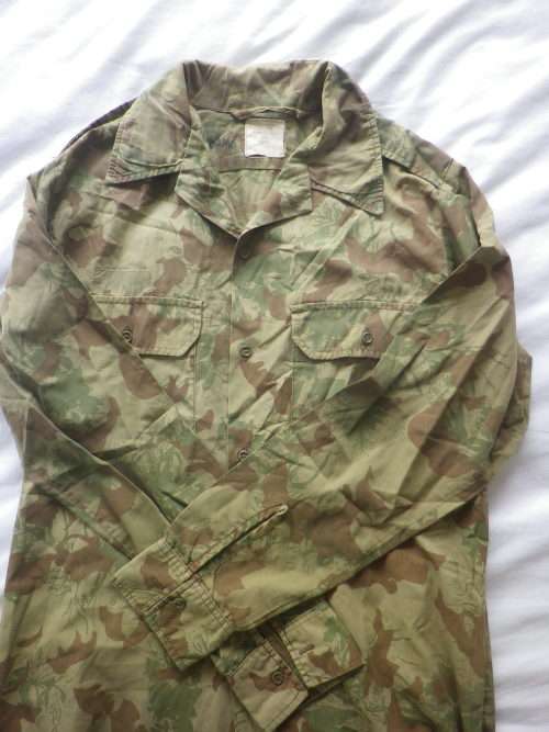 SA POLICE - CAMMO LS SHIRT + TROUSERS-  INSCRIBED, 2 SMALL HOLES+ PAINT ON COLLAR OF SHIRT (4847)