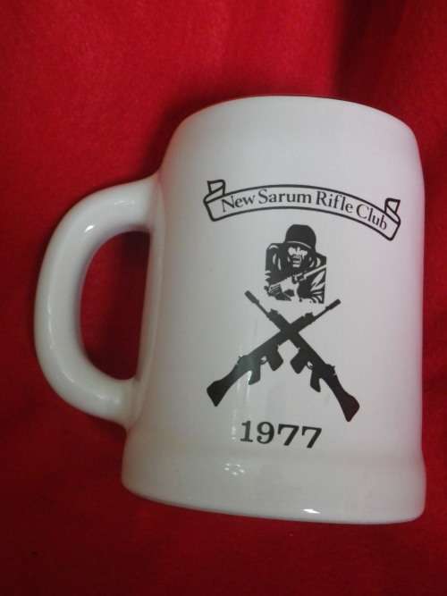RHODESIA BSAP - HATFIELD PR + NEW SARUM RIFLE CLUBS MUG - 1977       (1054)