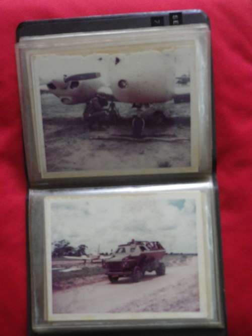 RHODESIAN ARMY - SFA PFUMO RE VANHU PHOTO ALBUM - SHOWING UNIFORMS, TRAINING ETC - 36 PICS    (4871)