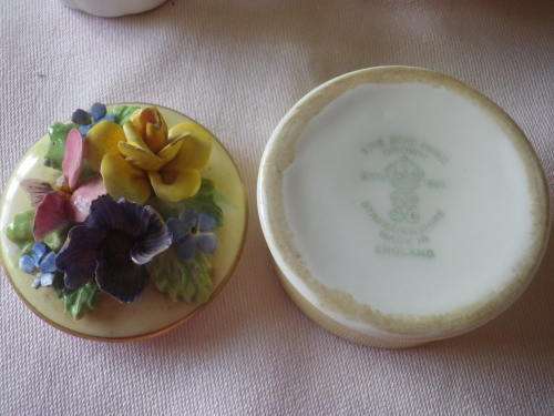 4 SMALLPRETTY  PORCELAIN ITEMS - NOTE 1 CHIP ON FLOWER OF LID OF THE BOX...OTHERS IN GOOD CONDITION