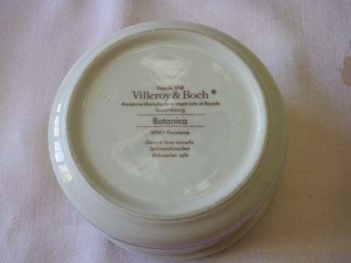 VILLEROY & BOCH `BOTANICA` BOWL + LID -  DIAMETER 9.5cm - NO CHIPS OR CRACKS, GOOD CONDITION