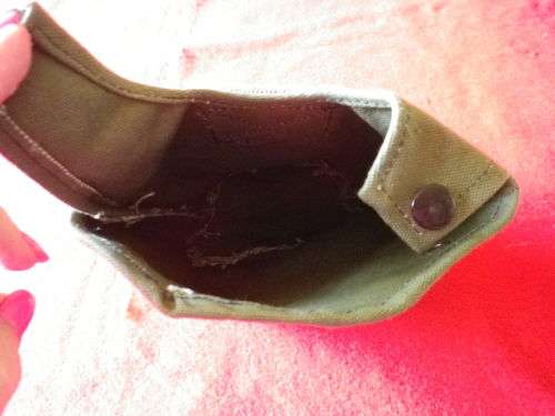 RHODESIAN ARMY - P69 WATER BOTTLE POUCH - AS NEW     (7905)