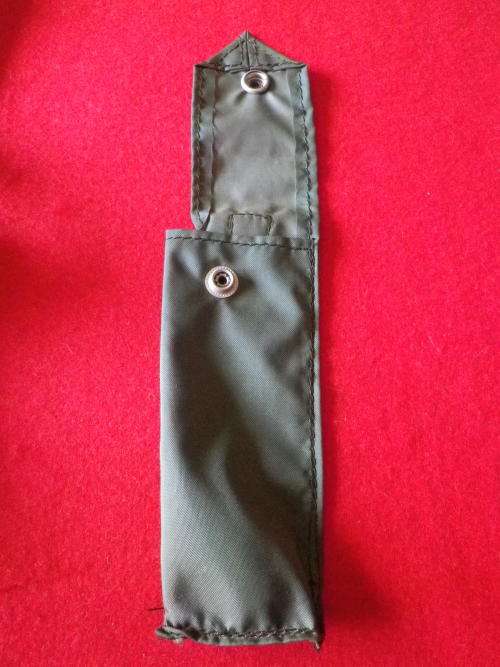 RHODESIAN - PRIVATELY MADE NYLON WATER BOTTLE POUCH (1 STUD MISSING)+ BROWNING 9mm MAG POUCH(7898)