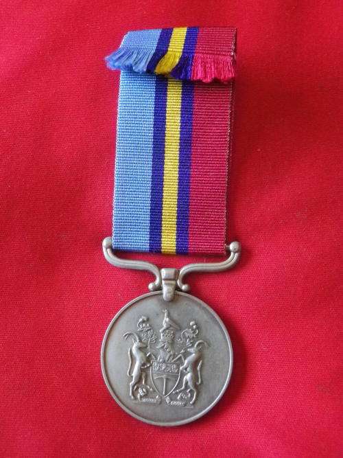 RHODESIAN GSM TO PTE. GLASS - SEE PICS - NO RESEARCH                    (4956)